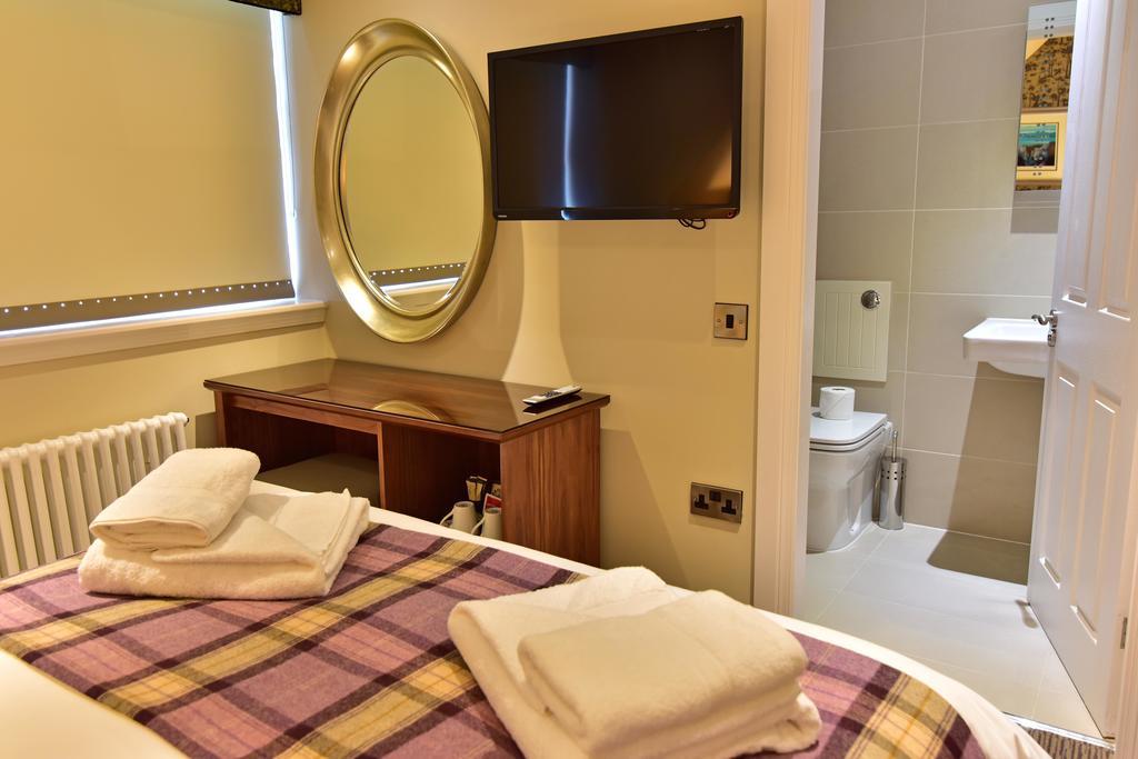 The Townhouse Aberfeldy - Rooms & Breakfast Cameră foto